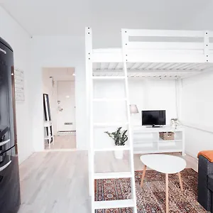 Scandinavian Studio Apartment